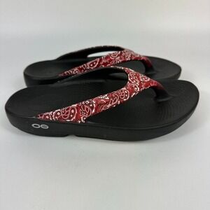 Oofos Oolala Red Paisley Bandana Recovery Flip Thong Women’s 6 Limited Edition